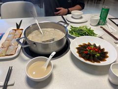 -煲王粤菜餐厅(中侨中心店)