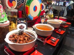 -四海一家自助餐(益田假日广场店)