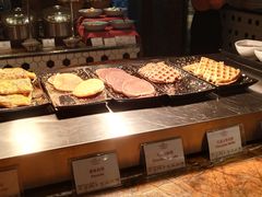 自助取餐区-广州中心皇冠假日酒店-环市食坊·海鲜自助餐厅