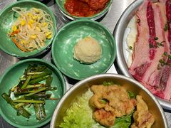 -欧巴炭烤肉오빠숯불구이(南京东路店)