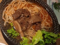 -左庭右院鲜牛肉火锅(新梅广场店)