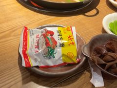 -巴卤社老火锅(财富店)