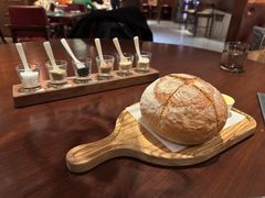 -恰餐厅及酒吧 CHAR Bar & Grill (北京丽都皇冠假日店)