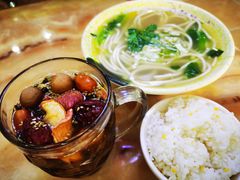 -苏莱特色牛骨滩羊手抓馆(长城东街总店)