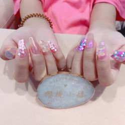 -花系美·美甲美睫精品店