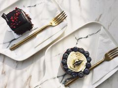 -UNI UNI(环亚凯瑟琳店)