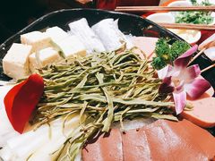 -谭鸭血老火锅(漳州路店)