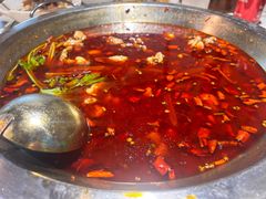 -蛙一刀·麻椒鱼火锅(金仙桥店)