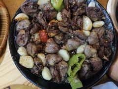 -老东镇啤酒屋海鲜加工·蒸汽海鲜·海鲜烧烤(台东店)