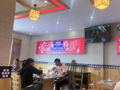 -阿婆情腊排骨火锅(金虹路店)