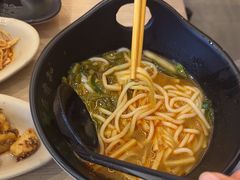 -桂在香知桂林米粉(红博中央公园店)