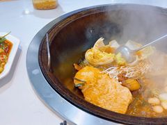 -鲁员外地锅鸡地锅鱼(古墩路店)