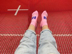 -爱蹦iBOON蹦床运动馆(江汉店)