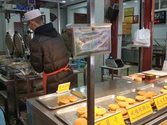 面包甜点陈列柜-老徐家柿子饼(北广济街店)