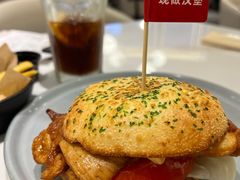 -必胜客(华南摩尔店)