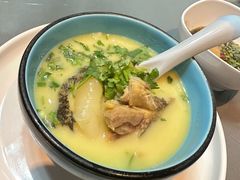 鲍鱼花胶鸡-金龙·打边炉(南京西路店)