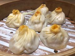手拆蟹粉小笼包-苏小柳点心·手作小笼包(新街口分院店)