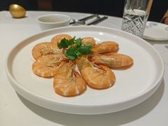 -醉辉皇上海之巅(上海中心大厦店)