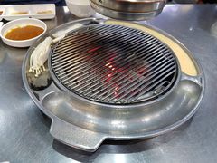 烤盘正在烤蛋-喜来稀肉(虹泉路店)