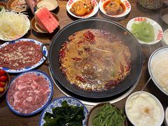 -萍姐火锅·公路夜市(武汉首店)