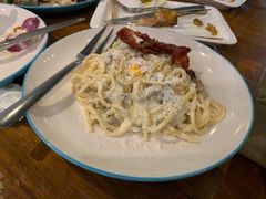 -Cha Cha's Beach Cafe