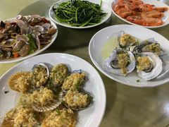 -四川小胡子海鲜(丁村万人海鲜广场店)