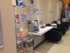 -瑞尔齿科(南京东路名人诊所)