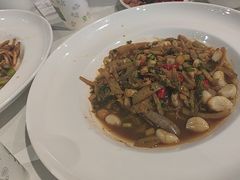 -香山湖家家宴(中山陵店)