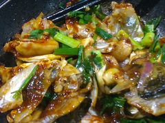 红烧鱼头-石岐乳鸽村(南海第三分店)