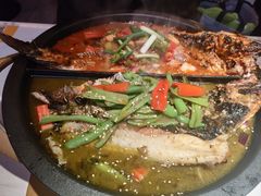 -鸣记脆皮烤鱼·海鲜烤鱼(三八广场店)