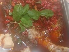 重庆豆花烤鱼-探鱼·鲜青椒爽麻烤鱼(领展购物广场店)