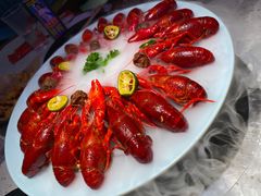 -沪小胖小龙虾(淮海中路旗舰店)