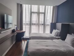 -珠海拱北口岸智选假日酒店