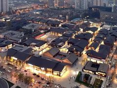 -榛悦隆堡成都酒店(春熙路太古里店)