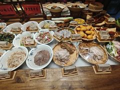 -六合居·明厨亮灶餐厅(成双大道店)