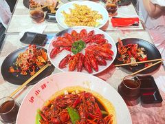 -沪小胖小龙虾(淮海中路旗舰店)