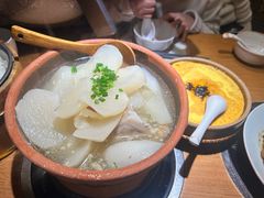 -吃饭皇帝大土家民族菜(荟聚店)