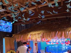 -领鲜活海鲜榴莲自助火锅(东门店)