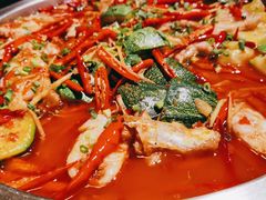 小米辣耗儿鱼-嘎嘎鸭脑壳(蜀汉路店)