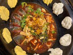 -缘福乡村铁锅炖民宿(八达岭店)