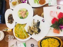 -青瓦餐厅·生鱼片·韩园烤肉(西塔店)