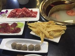 -怡品川宇火锅(宝立方店)