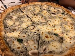 黑松露披萨-Primo·丽莫意大利窑烤披萨