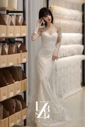 -Renee芮亦婚纱(原丽莎)