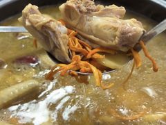 -花苑美食横琴生蚝火锅(拱北粤华路店)