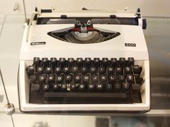 -陆汉斌打字机博物馆