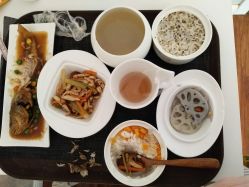 -弗蕾亚·和月月子调理院(东湖店)