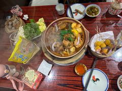 -沙胆彪炭炉牛杂煲(上海日月光广场店)