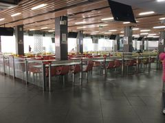 -同济大学本部学苑饮食广场