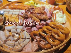 -普兰达德国餐厅·德式脆皮烤猪肘·自酿啤酒(观唐店)